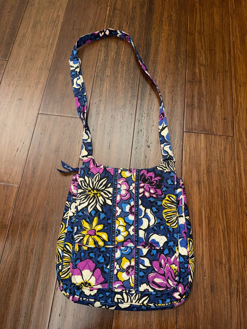 Vera Bradley Mailbag Crossbody Purse retired floral "African Violet"
